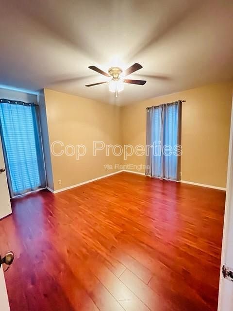Beautifully maintained condo property image