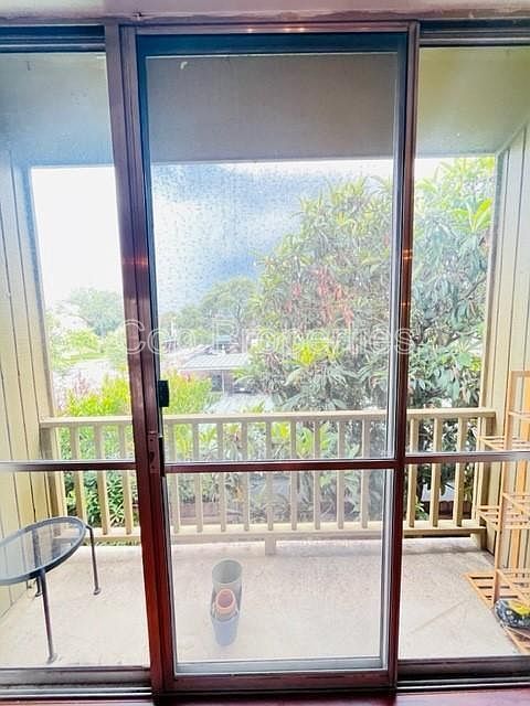 Beautifully maintained condo property image