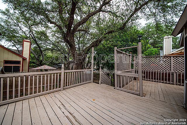 16807 Cedar Tree Way property image