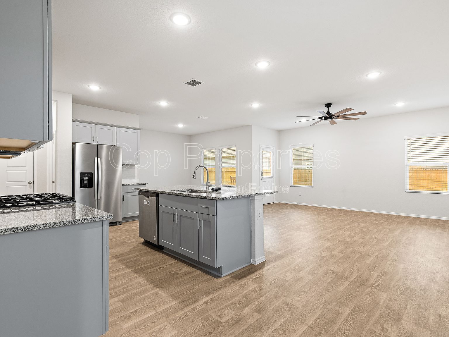 374 Wayne Way property image