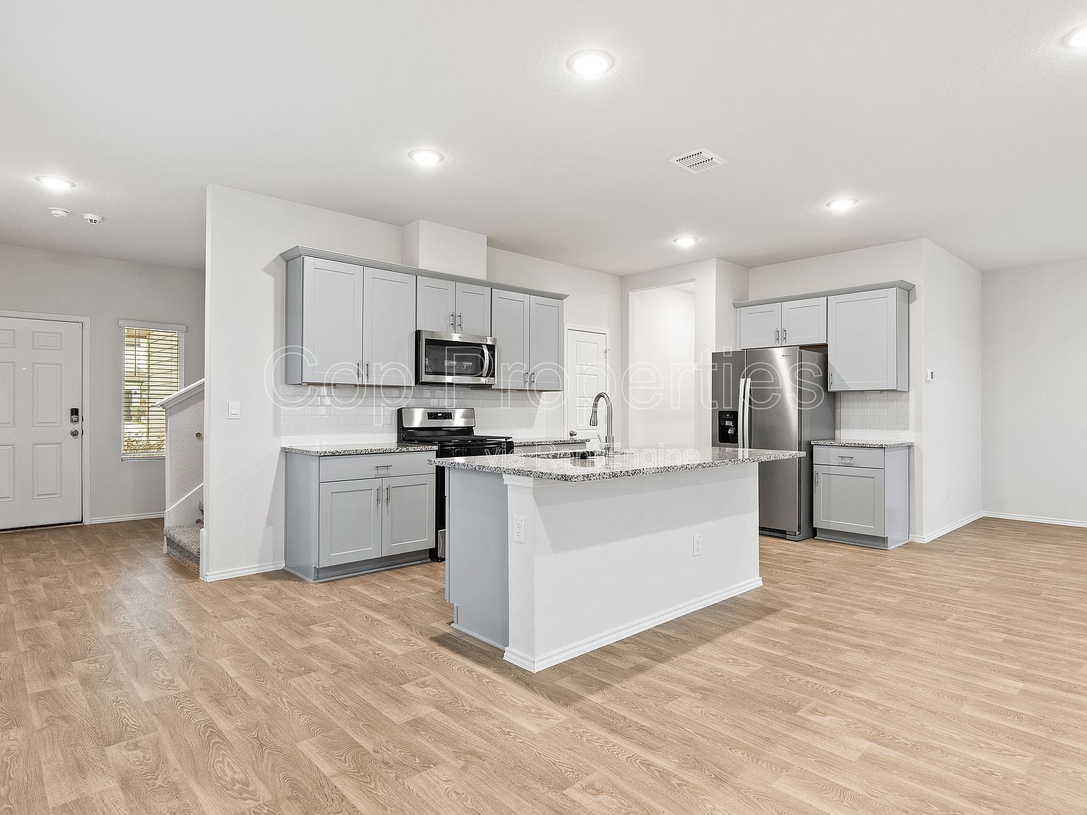 374 Wayne Way property image