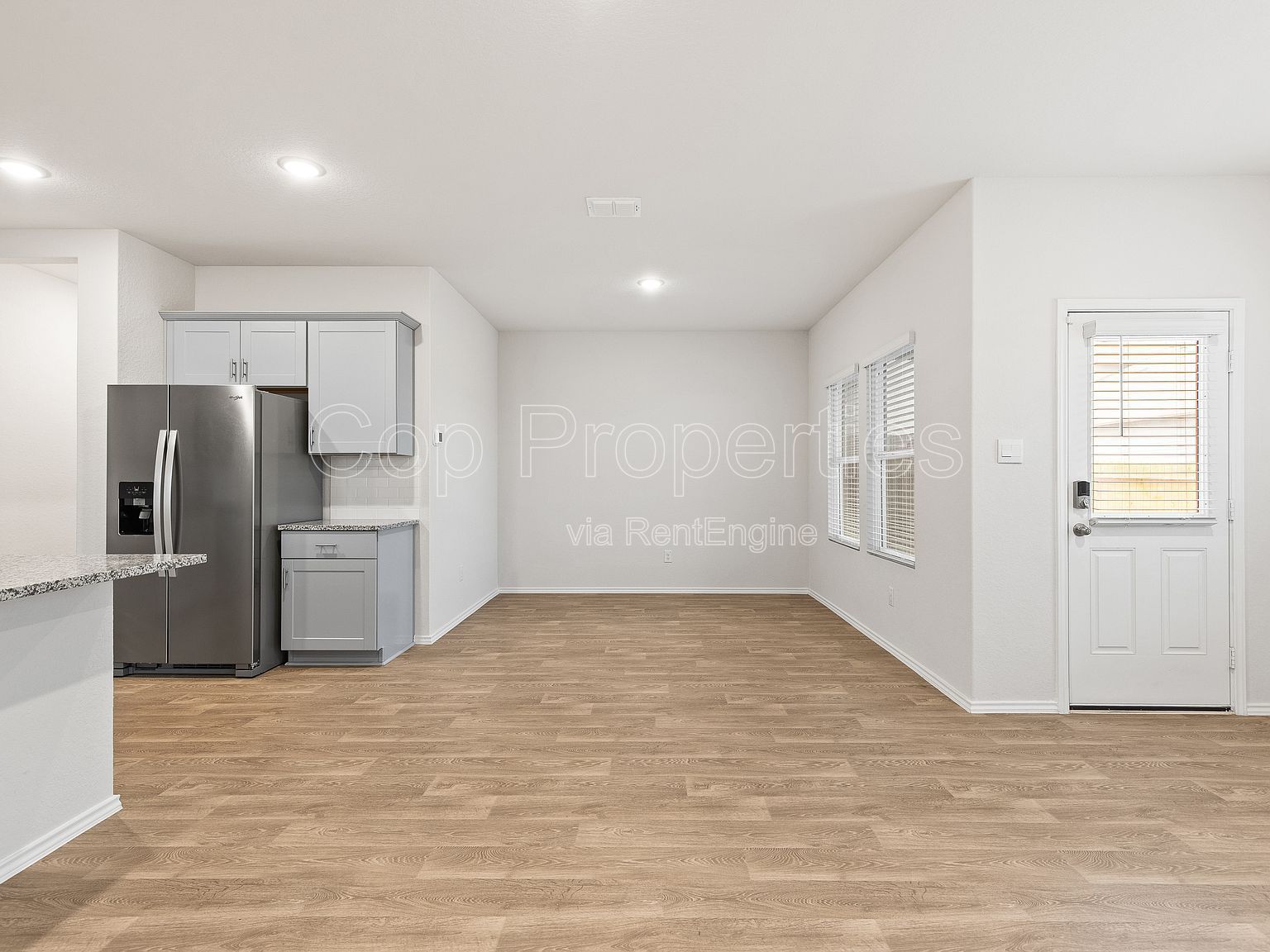 374 Wayne Way property image