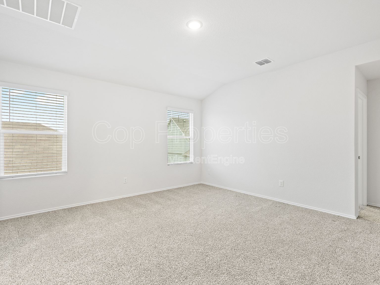 374 Wayne Way property image