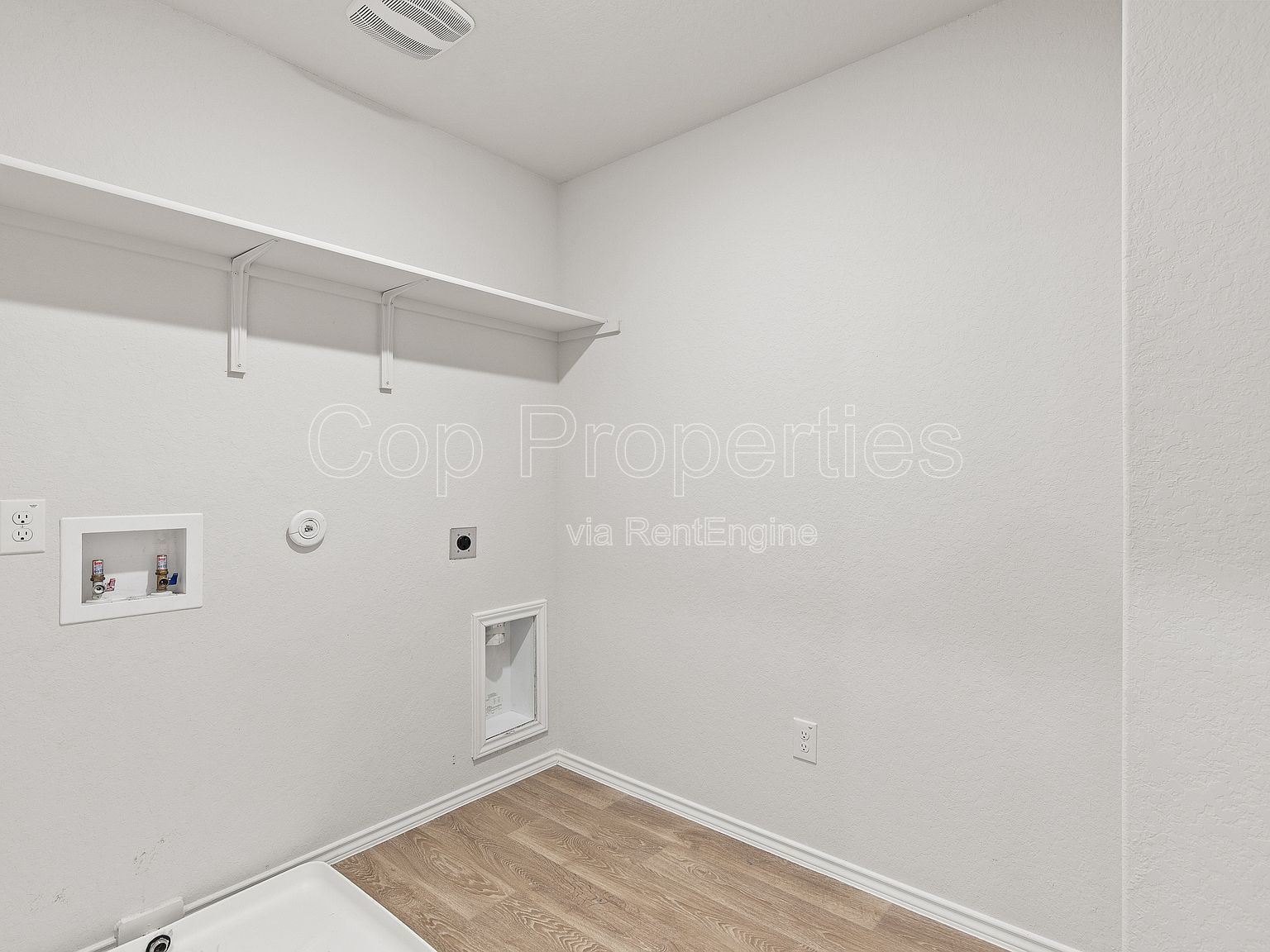 374 Wayne Way property image