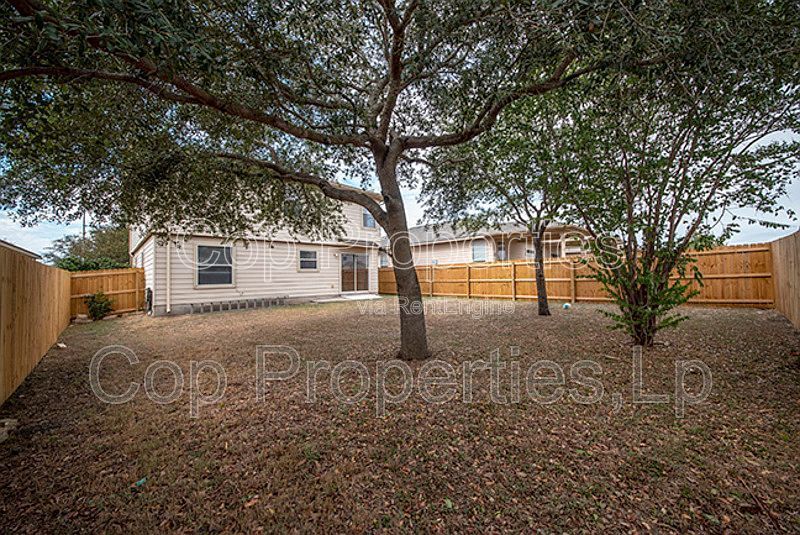 518 Reba property image