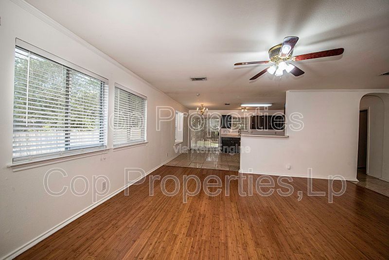 7127 Still Hollow Drive property image