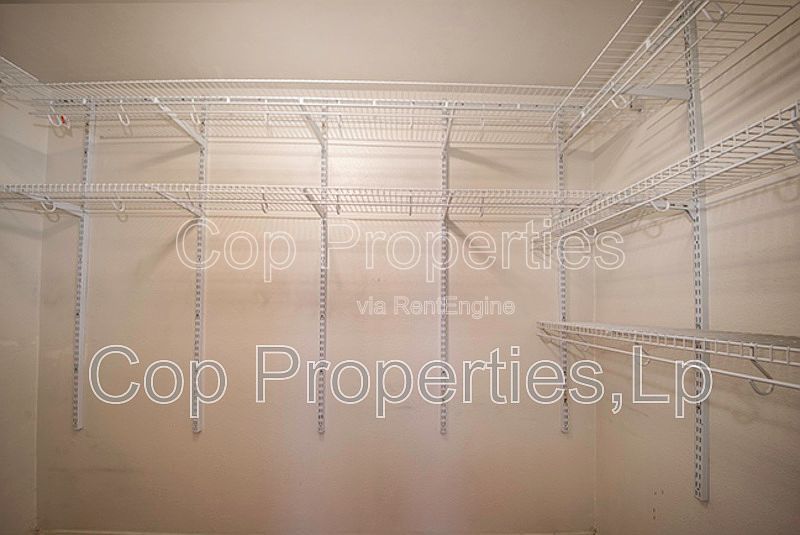 7127 Still Hollow Drive property image