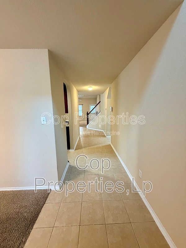 741 Clearbrook Avenue property image