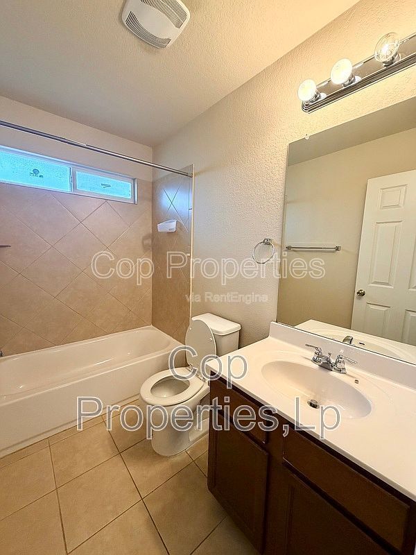 741 Clearbrook Avenue property image