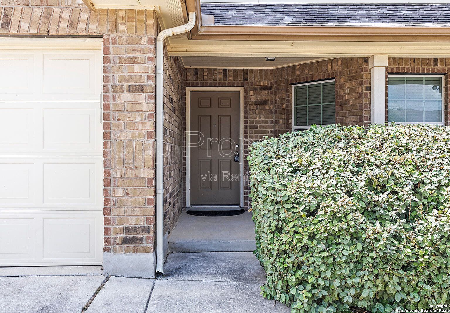 9815 Selestat property image