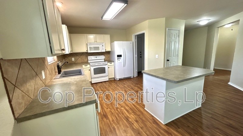 Must See! property image