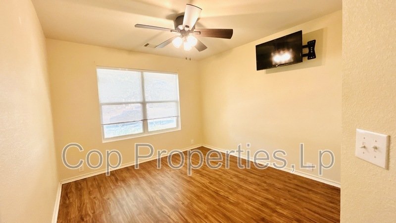 Must See! property image