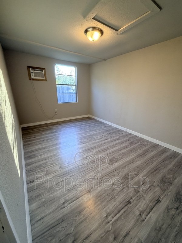 Bright property image